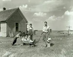 Fatherhood Prints: Family Living in Miller
