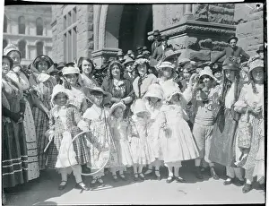 Sacramento Prints: Family Members Gazing During St. Patrick's Day Contest