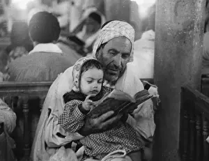 Tunisian Prints: Family Prayers