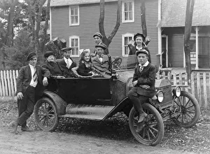 Albany Prints: Family Sitting in Their New Car