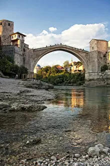 Images Dated 8th September 2009: A Famous Bridge, Stari Most