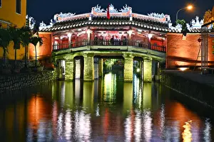 Famous "Japanese bridge" (covered bridge) over the waters of the "Thu Bon River" in Hoi Ani, Vietnam
