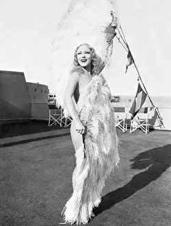 1933 Worlds Fair Prints: Fan Dancer Doing Dance With Feathers