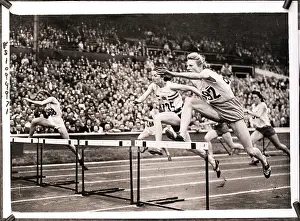 World Record Prints: Fanny Balnker-Koen Wins World's Record