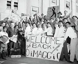 Hospitality Prints: Fans Hold Signs Welcoming Joe Dimaggio