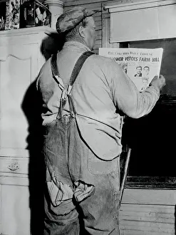 Missouri Prints: Farmer J.F. Wyatt Reading the Newspaper