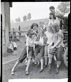 Denver Prints: Farmer Women Listening/Woman Reading Bul