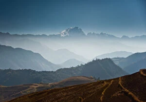 Lijiang Gallery: Farmland and Jade dragon snow mountain