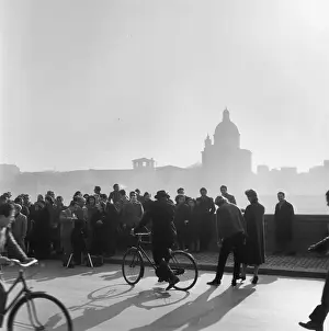 Still Camera Prints: Fashion In Florence