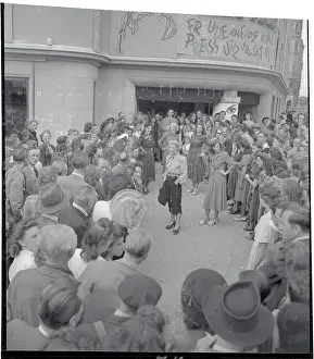 Fashion Show on German Street