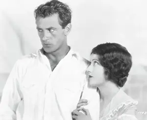 Grabbing Prints: Fay Wray Looks up to Gary Cooper