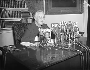 Press Conf Prints: FDR Behind Desk During Labor Strike