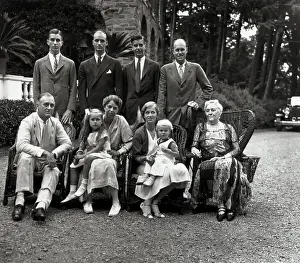Hyde Park Prints: F.D.Roosevelt Family At Country Estate