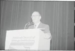 Federal Reserve Board Chairman Alan Greenspan at the Podium
