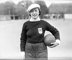 Cities Prints: Female goalkeeper about 1935