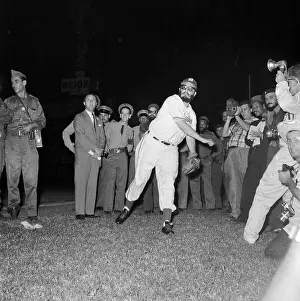Fidel Castro Throwing Baseball