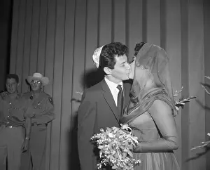 Divorce Prints: Fisher Kissing Elizabeth Taylor;Wedding