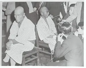 Fishermen Telling Their Atom-Dusting Story