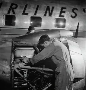 Huty25205 Prints: Flagship Philadelphia, Lockheed Constellation