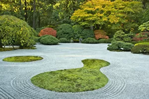 Images Dated 26th October 2017: Flat Garden from Pavilion, Portland Japanese Garden, Portland, Oregon, USA