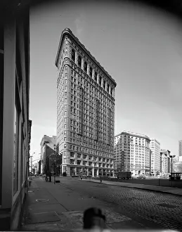 Dramatic Looking Flatiron Building Prints: Flatiron Building