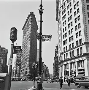 Dramatic Looking Flatiron Building Prints: Flatiron Building