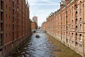 Section Gallery: Fleet in the historic Speicherstadt warehouse district of Hamburg, Hamburg, Germany, Europe