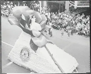 Festivity Prints: Float in Parade