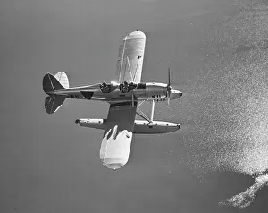 Pilot Prints: Floatplane Over Water