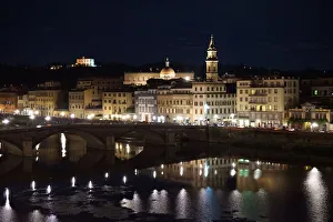 Images Dated 26th September 2015: Florence by night along the riverside of the Arno, Firenze, Italy