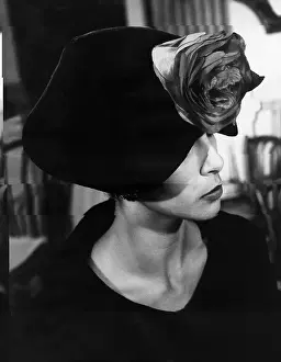 Fashion And Cl Prints: Flowerpot Hat