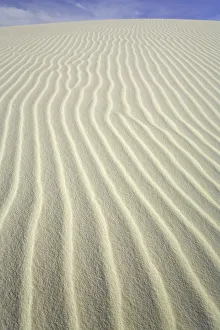Images Dated 16th February 2006: Flowing patterns and shapes created by wind on white gypsum sand dunes