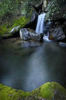 Images Dated 17th July 2010: Flowing waterfall and clear pool, Injesuthi Section, Drakensberg Ukhahlamba National Park