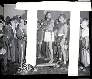 Floyd Patterson Glances at Challenger