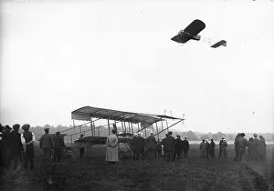 Biplane Gallery: Fly Over