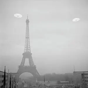 Flying Saucers Over Eiffel Tower