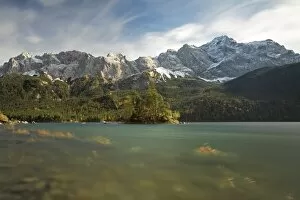 Foehn storm at Eibsee Lake with Mt Zugspitze, Bavaria, Germany, Europe