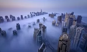 Images Dated 23rd December 2016: Fog in Dubai Marina