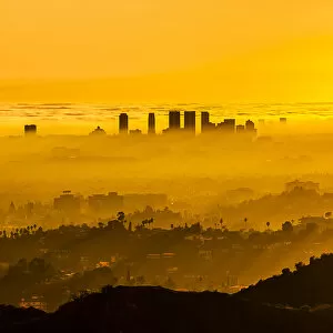 Cityscapes Prints Collection: Foggy LA Sunset