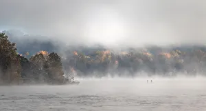 Images Dated 31st October 2015: Foggy and misty sunrise