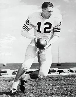 Retire Prints: Football Great Rodger Staubach