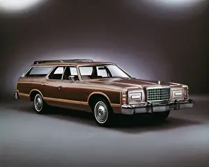 Station Wagon Prints: Ford's Country Squire Station Wagon