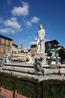Images Dated 27th September 2015: Fountain of Neptune, Close Up, Florence, Italy