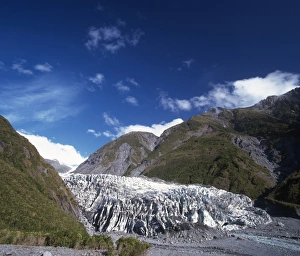 Images Dated 14th December 2009: Fox Glacier