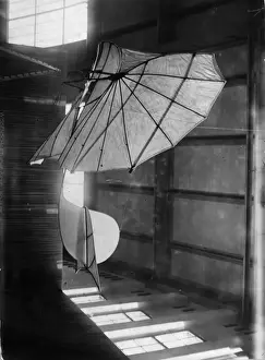 Fragile Glider