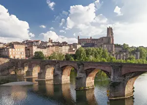 River Tarn Prints: France, Tarn, Albi, the old bridge over the Tarn r