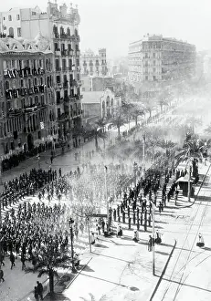 Nationalist Prints: Franco'S Troops In Barcelona