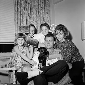 Frank Gifford And Family Show Xmas Cards
