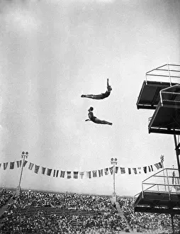 Diving Prints: Frank Kurtz and Farid Samaika Diving