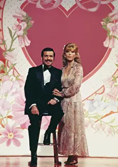 Huty33375 Prints: Frank Sinatra Jr And Nancy Sinatra
